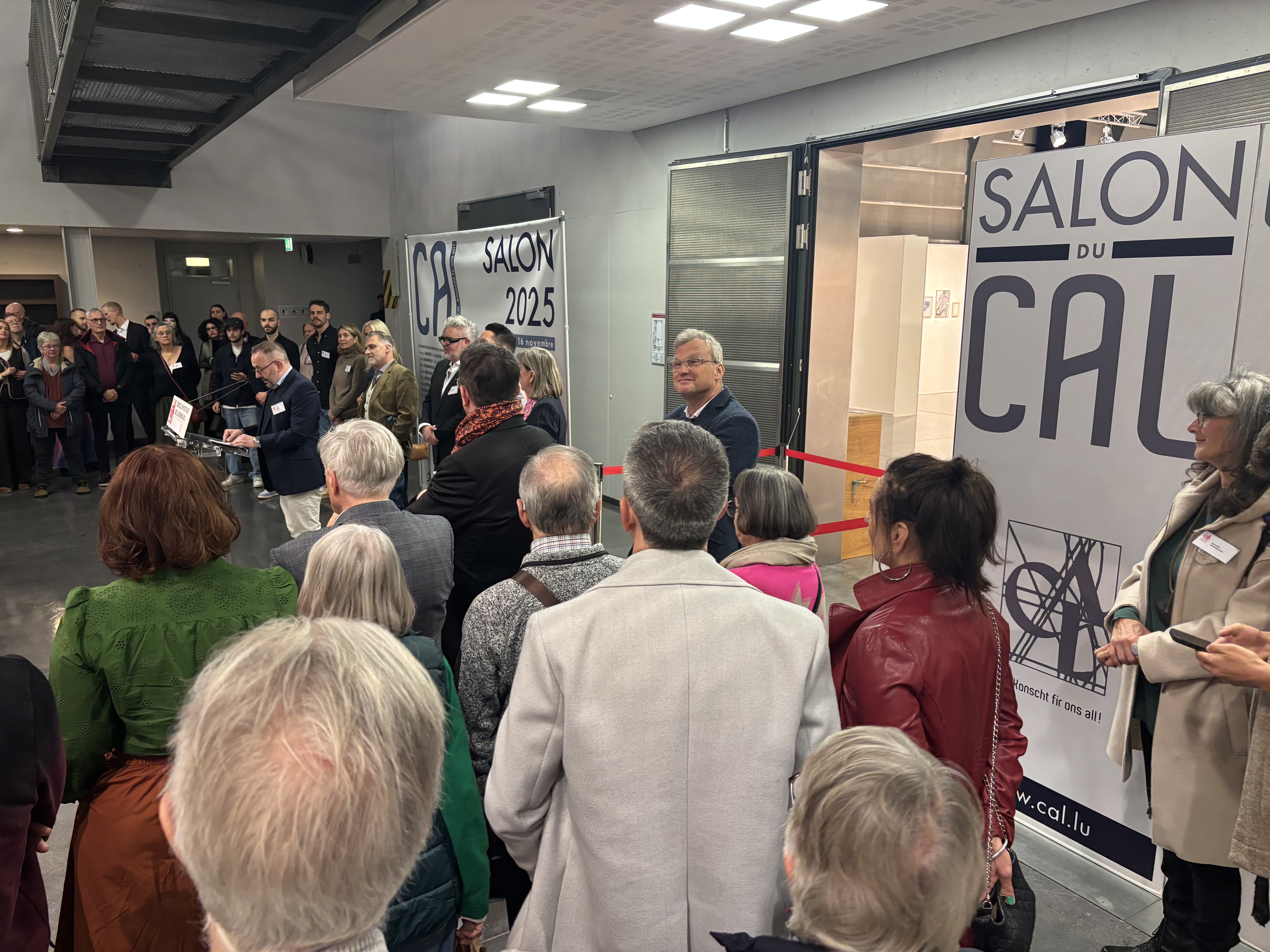 Les étudiants au vernissage du CAL 2025