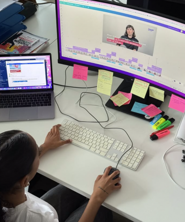 Julie, créatrice de contenu